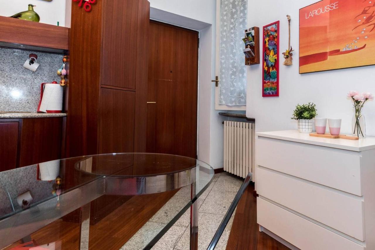 Joivy Charming Apt With Terrace In The Very Heart Of מילאנו מראה חיצוני תמונה